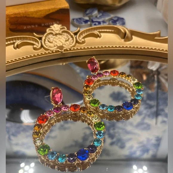 🆕 OSCAR DE LA RENTA 🧿 Crystal Hoop Earrings - Rainbow - Picture 7 of 11